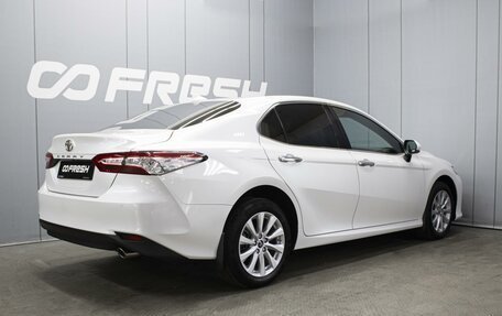 Toyota Camry, 2019 год, 3 350 000 рублей, 2 фотография