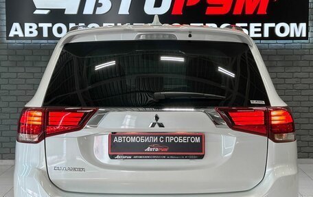 Mitsubishi Outlander III рестайлинг 3, 2021 год, 2 850 000 рублей, 7 фотография
