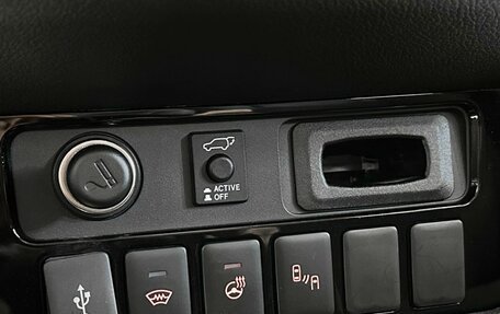 Mitsubishi Outlander III рестайлинг 3, 2021 год, 2 850 000 рублей, 23 фотография