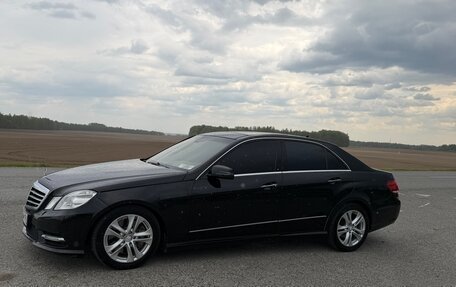 Mercedes-Benz E-Класс, 2012 год, 1 550 000 рублей, 1 фотография