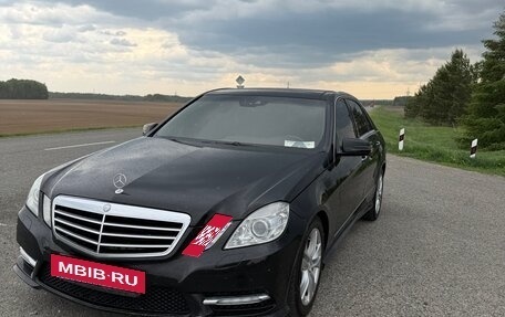 Mercedes-Benz E-Класс, 2012 год, 1 550 000 рублей, 2 фотография