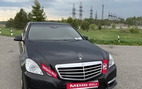 Mercedes-Benz E-Класс, 2012 год, 1 550 000 рублей, 3 фотография