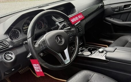 Mercedes-Benz E-Класс, 2012 год, 1 550 000 рублей, 10 фотография