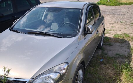 KIA cee'd I рестайлинг, 2011 год, 630 000 рублей, 3 фотография