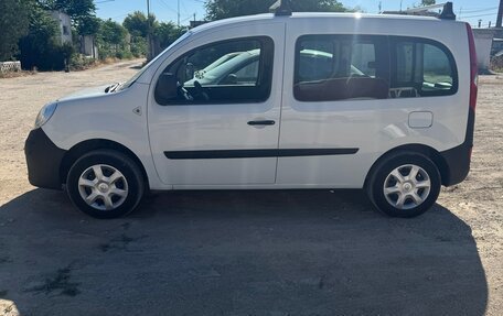 Renault Kangoo II рестайлинг, 2012 год, 650 000 рублей, 2 фотография