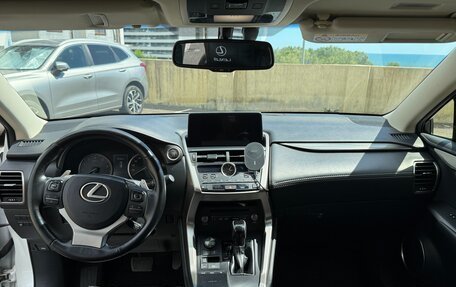 Lexus NX I, 2018 год, 3 100 000 рублей, 7 фотография