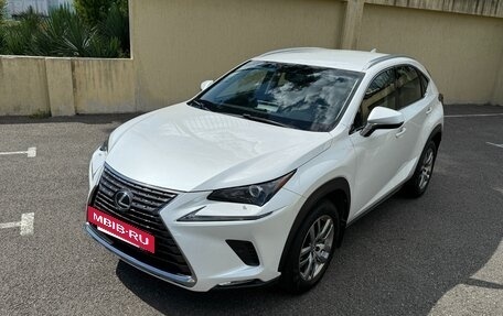 Lexus NX I, 2018 год, 3 100 000 рублей, 12 фотография
