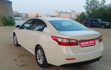 Renault Latitude I, 2012 год, 755 000 рублей, 4 фотография