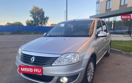 Renault Logan I, 2011 год, 320 000 рублей, 3 фотография