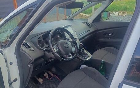 Renault Scenic IV, 2018 год, 1 650 000 рублей, 7 фотография