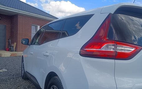 Renault Scenic IV, 2018 год, 1 650 000 рублей, 10 фотография