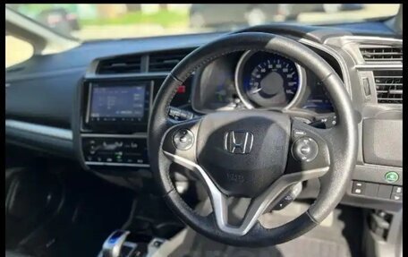 Honda Fit III, 2014 год, 1 025 000 рублей, 9 фотография
