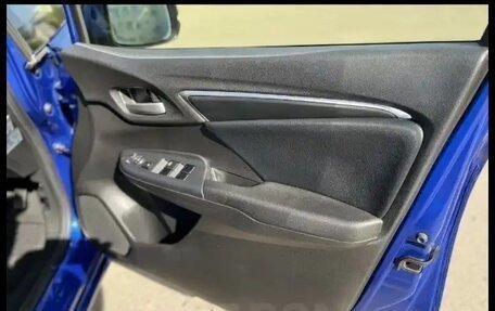 Honda Fit III, 2014 год, 1 025 000 рублей, 10 фотография