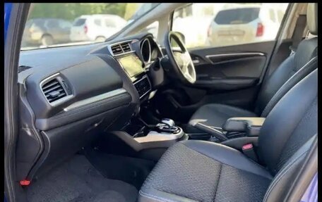 Honda Fit III, 2014 год, 1 025 000 рублей, 16 фотография