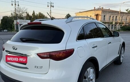 Infiniti FX II, 2009 год, 1 800 000 рублей, 3 фотография