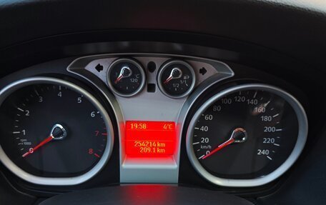 Ford Focus II рестайлинг, 2011 год, 450 000 рублей, 12 фотография