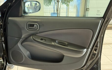 Nissan Almera, 2004 год, 265 000 рублей, 15 фотография
