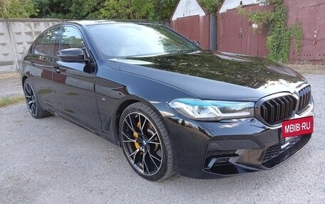 BMW 5 серия, 2017 год, 2 850 000 рублей, 4 фотография