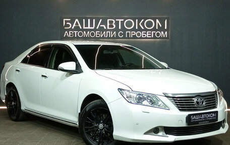 Toyota Camry, 2012 год, 1 349 000 рублей, 3 фотография