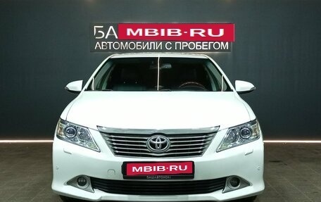 Toyota Camry, 2012 год, 1 349 000 рублей, 2 фотография