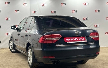 Skoda Superb III рестайлинг, 2013 год, 999 000 рублей, 6 фотография