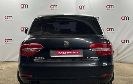 Skoda Superb III рестайлинг, 2013 год, 999 000 рублей, 5 фотография