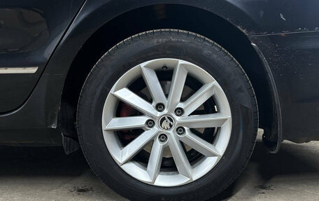 Skoda Superb III рестайлинг, 2013 год, 999 000 рублей, 21 фотография