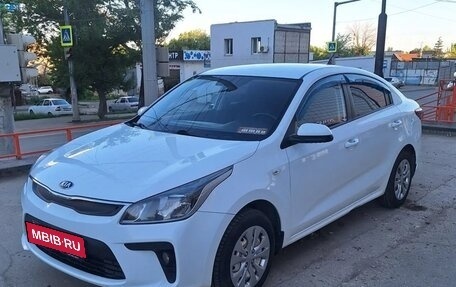 KIA Rio IV, 2017 год, 975 000 рублей, 4 фотография