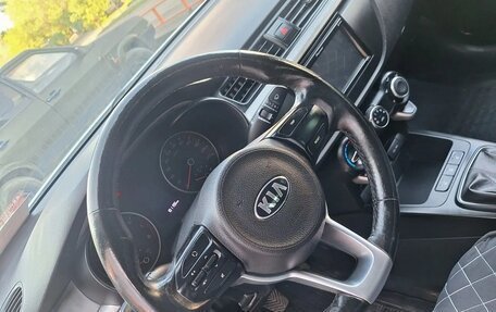 KIA Rio IV, 2017 год, 975 000 рублей, 10 фотография