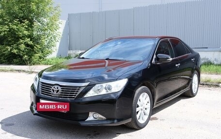 Toyota Camry, 2013 год, 1 800 000 рублей, 8 фотография