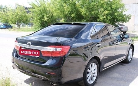 Toyota Camry, 2013 год, 1 800 000 рублей, 13 фотография
