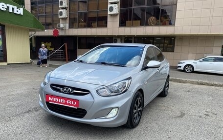 Hyundai Solaris II рестайлинг, 2013 год, 850 000 рублей, 7 фотография