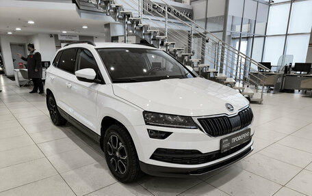 Skoda Karoq I, 2020 год, 2 382 500 рублей, 3 фотография