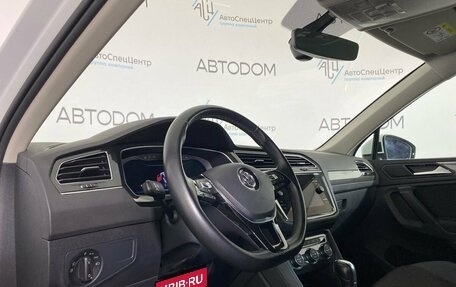 Volkswagen Tiguan II, 2018 год, 3 157 000 рублей, 8 фотография