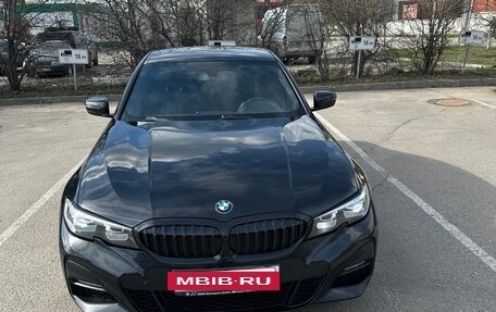 BMW 3 серия, 2019 год, 3 300 000 рублей, 3 фотография