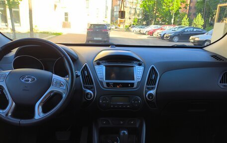 Hyundai ix35 I рестайлинг, 2012 год, 1 270 000 рублей, 22 фотография