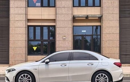 Mercedes-Benz A-Класс, 2023 год, 1 630 333 рублей, 8 фотография
