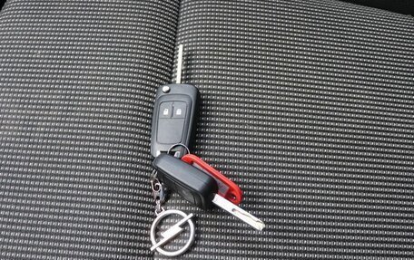 Opel Astra J, 2011 год, 657 000 рублей, 17 фотография