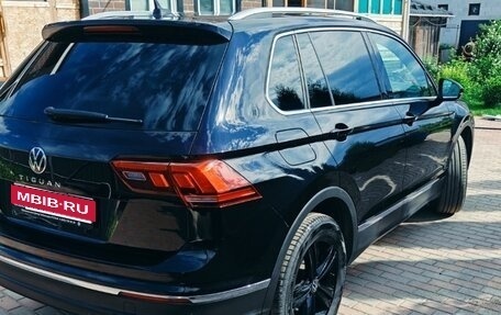 Volkswagen Tiguan II, 2022 год, 3 090 000 рублей, 5 фотография