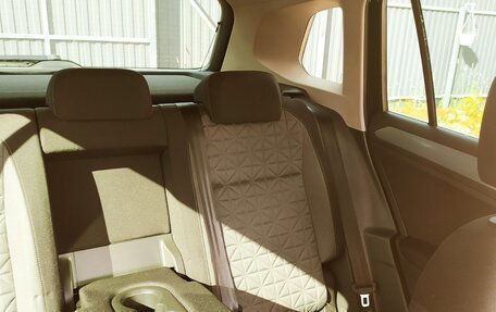 Volkswagen Tiguan II, 2022 год, 3 090 000 рублей, 16 фотография