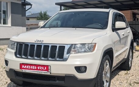 Jeep Grand Cherokee, 2010 год, 1 850 000 рублей, 2 фотография