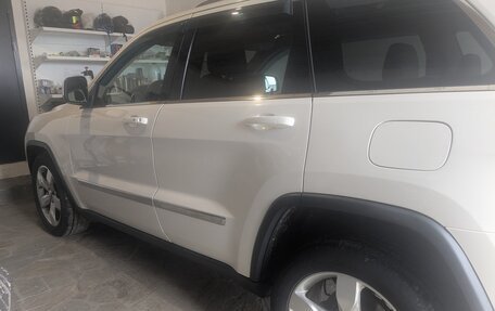 Jeep Grand Cherokee, 2010 год, 1 850 000 рублей, 8 фотография