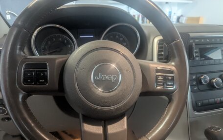 Jeep Grand Cherokee, 2010 год, 1 850 000 рублей, 9 фотография