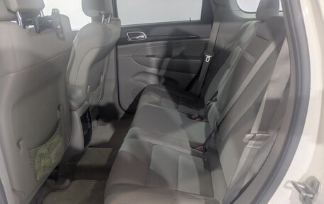 Jeep Grand Cherokee, 2010 год, 1 850 000 рублей, 15 фотография