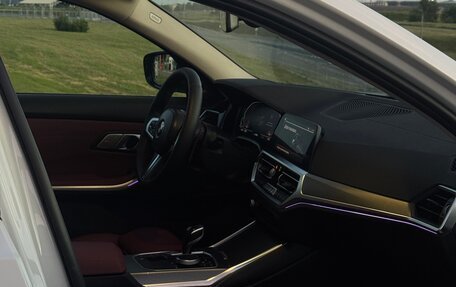 BMW 3 серия, 2021 год, 3 900 000 рублей, 5 фотография
