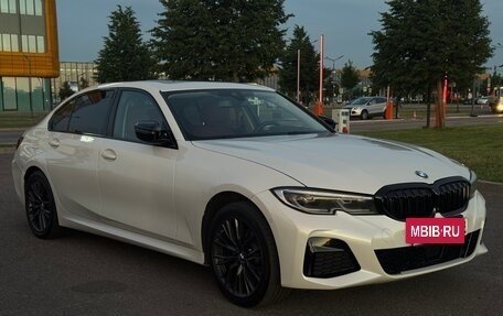 BMW 3 серия, 2021 год, 3 900 000 рублей, 2 фотография