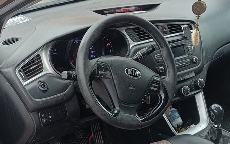 KIA cee'd III, 2015 год, 800 000 рублей, 6 фотография