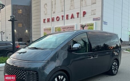 Hyundai Staria, 2021 год, 5 250 000 рублей, 3 фотография