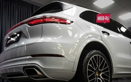 Porsche Cayenne III, 2018 год, 5 779 000 рублей, 16 фотография