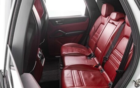 Porsche Cayenne III, 2018 год, 5 779 000 рублей, 20 фотография